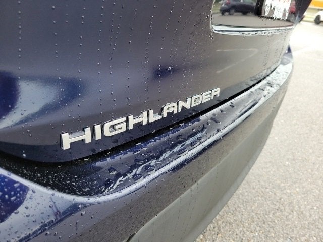 2022 Toyota Highlander Hybrid XLE